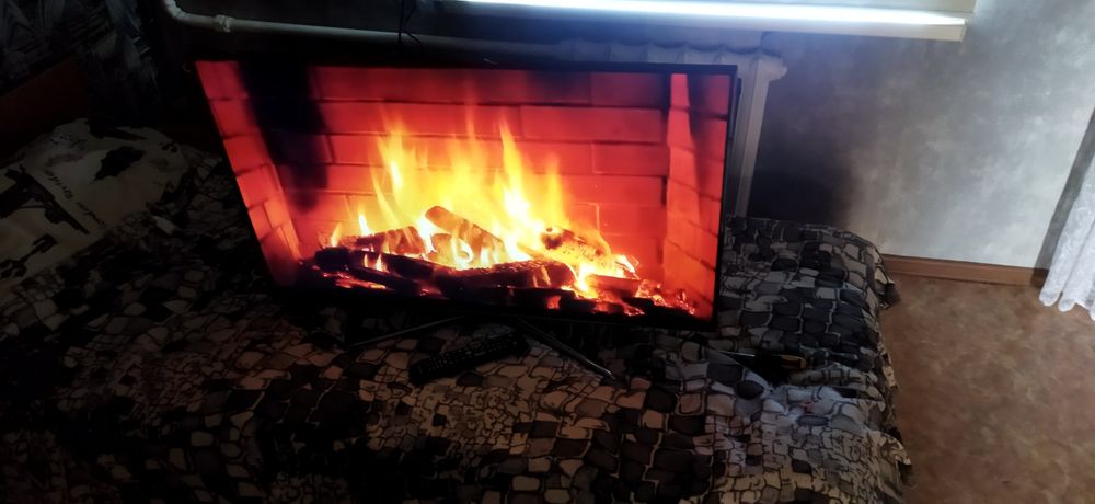 Телевизор Samsung