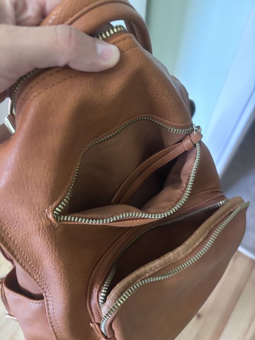 Раница от естествена кожа