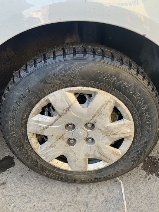 Продаются зимние шины