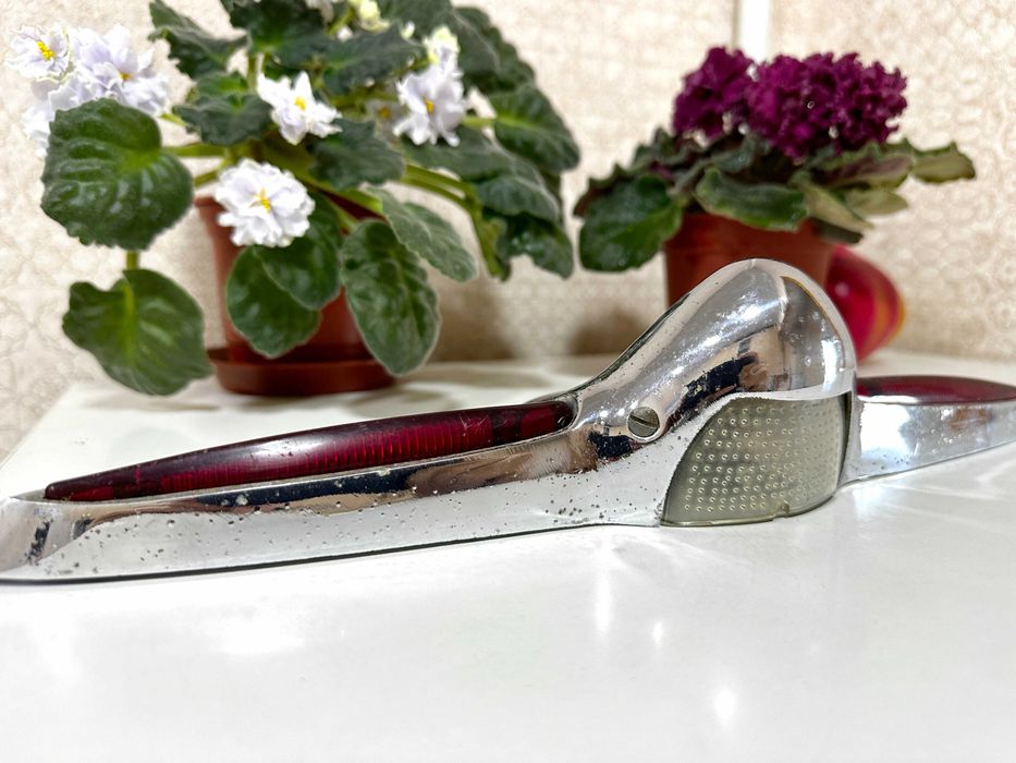 Фонарь освещения заднего номера Волга  ГАЗ-21  птичка багажника