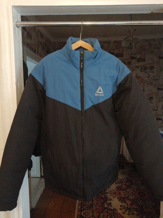 Продам куртку зимнюю.