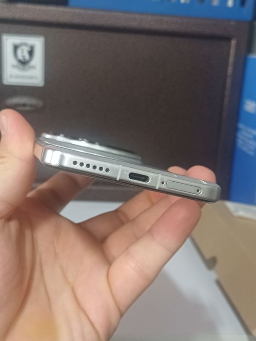 Vivo X200 pro 12/256g