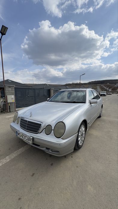 Mercedes-Benz E Class, 2001