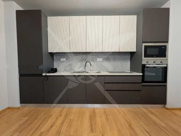Тристаен апартамент под наем в Ремиза 191166