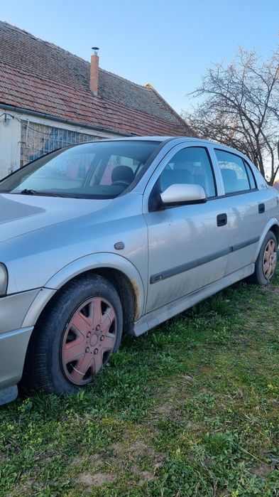 Vând urgent Opel astra g