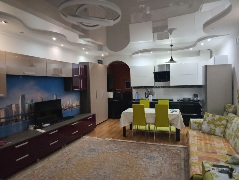 Ищу девушку сожительницу