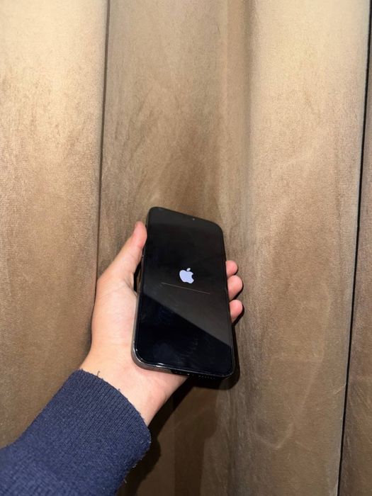 Iphone 12pro max sotiladi