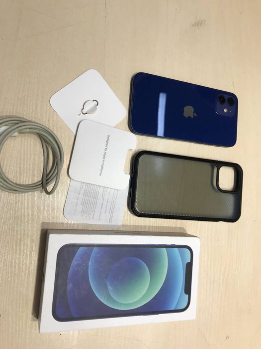 Продам Iphone 12 64gb