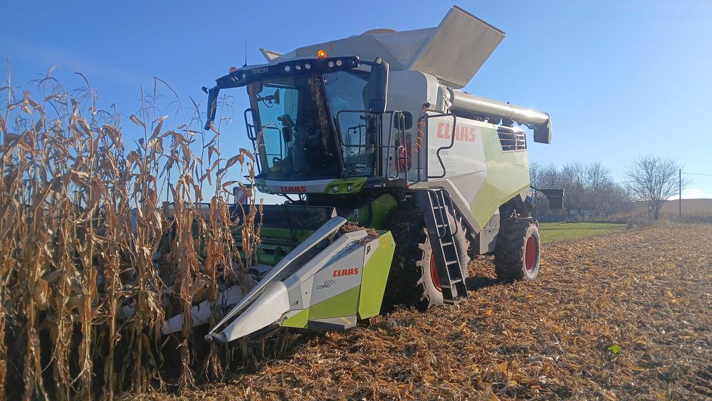 Prestari servicii agricole ( recoltat  balotat dezmiristire)