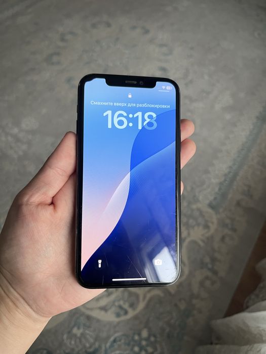 Продам iPhone 11 Pro