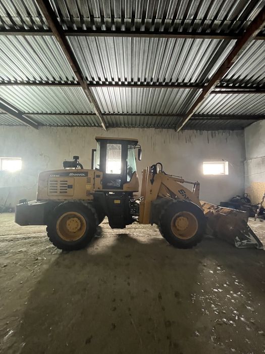 Продам погрузчик