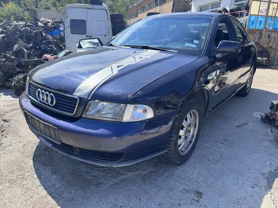 Audi a4 B5 1.6i 101hp 1997г На Части