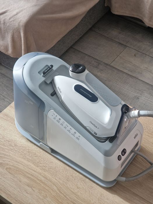 Statie călcat Braun CareStyle 7 defect