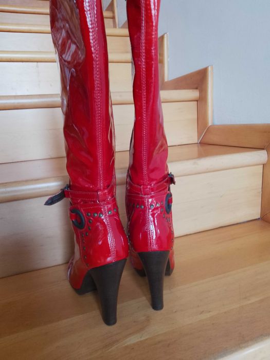 Vând cizme noi piele naturala 36