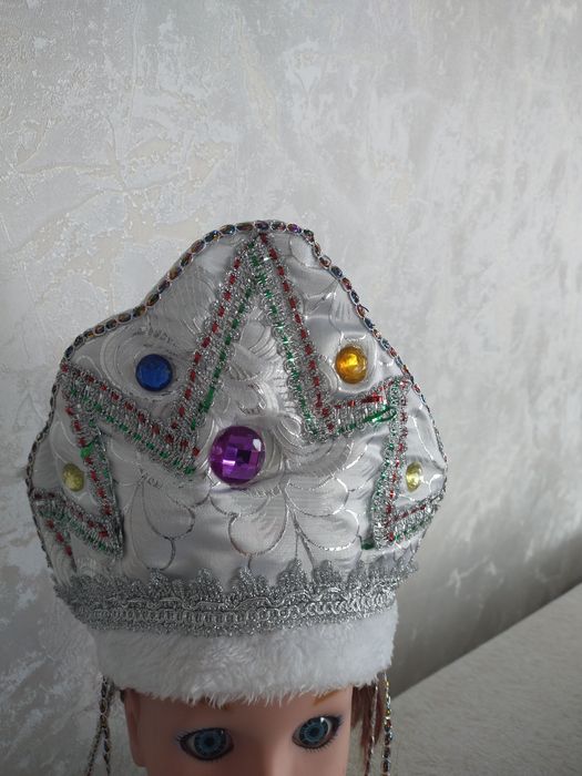 Продам костюм Снегурочки