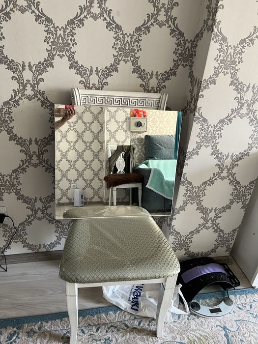 Срочно продам зеркало