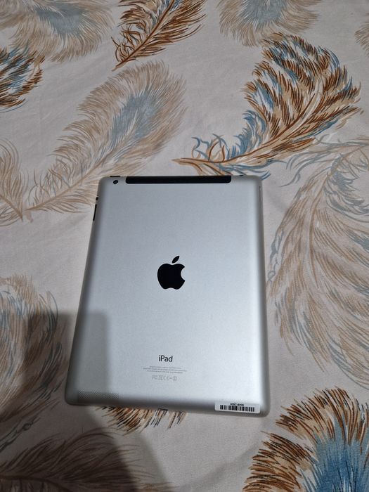 Vand ipad generația 4
