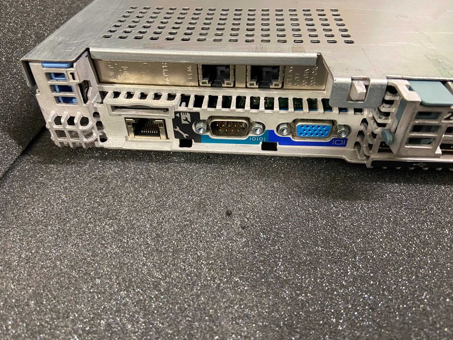 Dell R610 2x Xeon L5520, 8GB RAM, RAID 6x SFF сървър