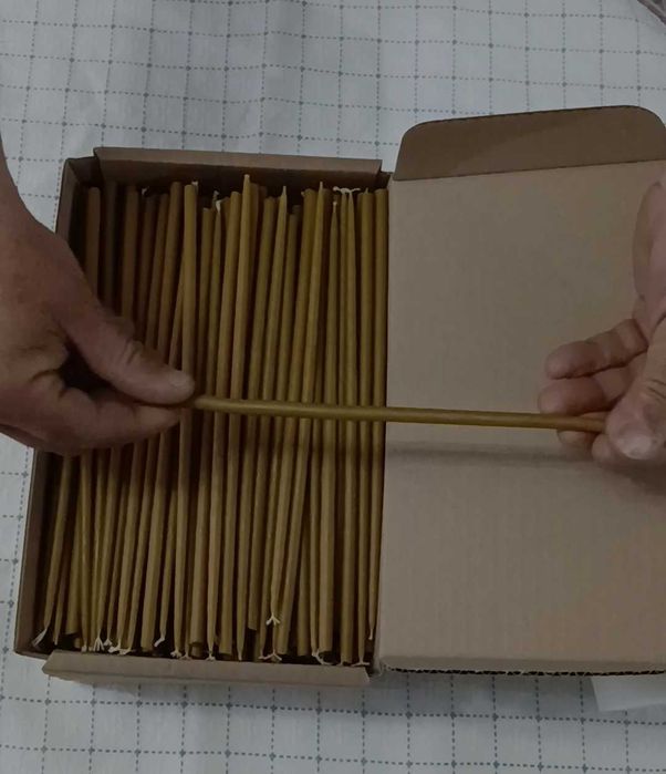 Lumanari din ceara, fabricate manual
