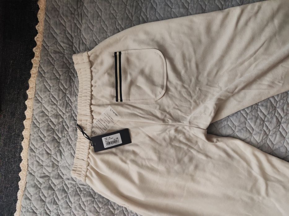 Продам костюм, женский