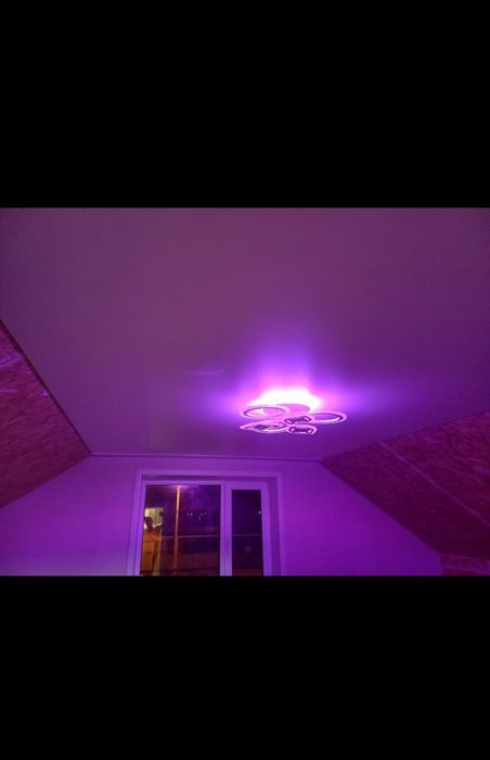 Натяжные потолки .