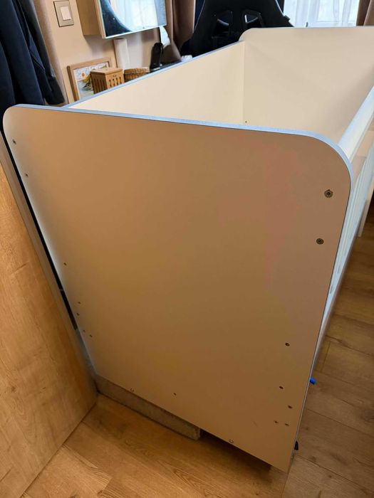 Бебешко легло с люлееща функция