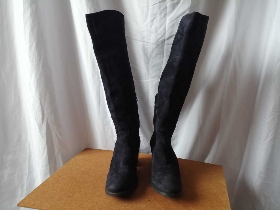 № 37 дамски ботуши естествен велур в син цвят