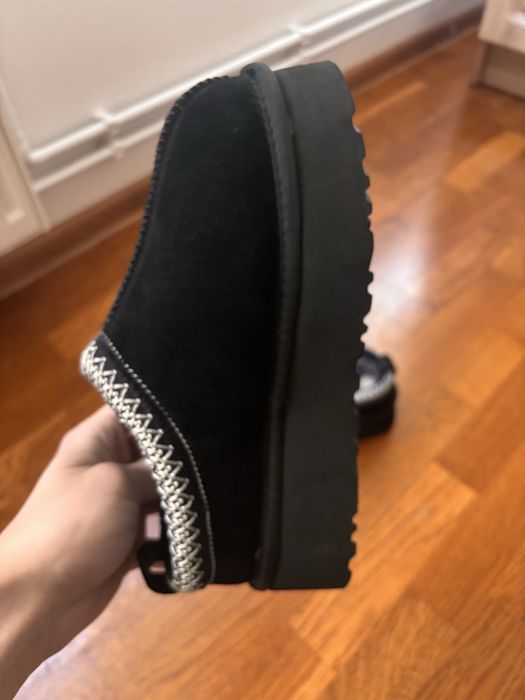 Ugg black ugg black
