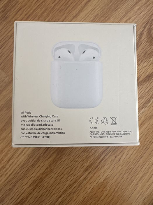 Наушники airpods