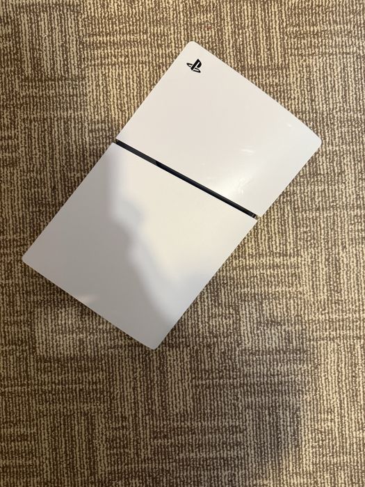Vand ps5 slim aproape nou