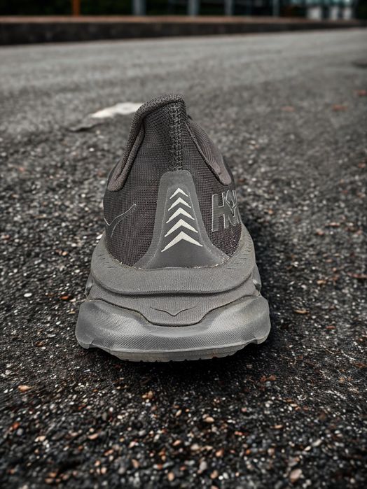 Adidas Hoka Clifton Edge originali cool top confort