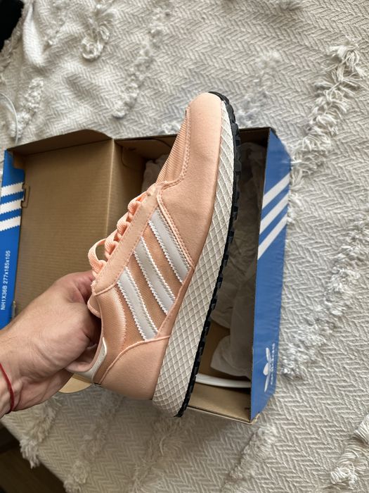 Дамски маратонки Адидас/Adidas Forest Grove J