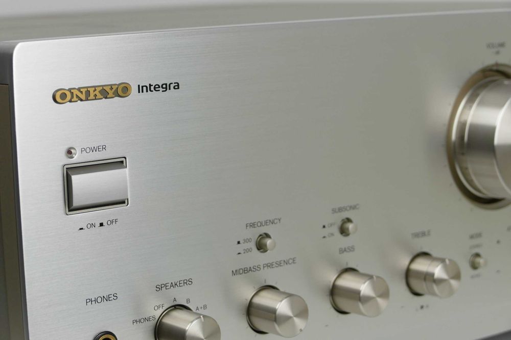 Onkyo Integra A-9911 Integrated Stereo Amplifier