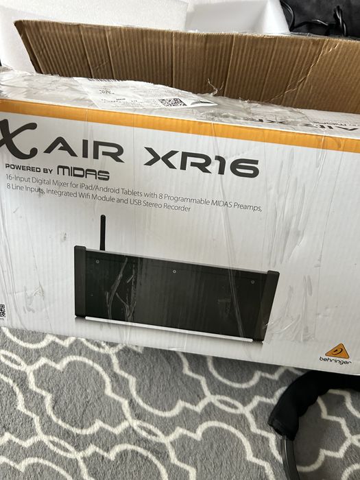 Behringer Xair 16