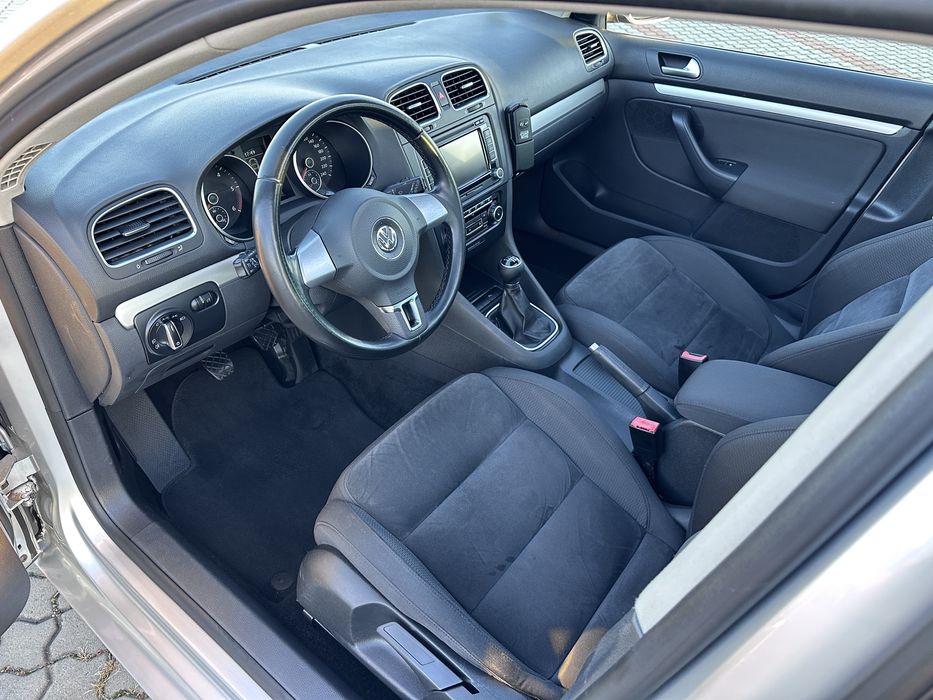 Volkswagen golf 6 Highline. 2010. 2.0 diesel. Euro5