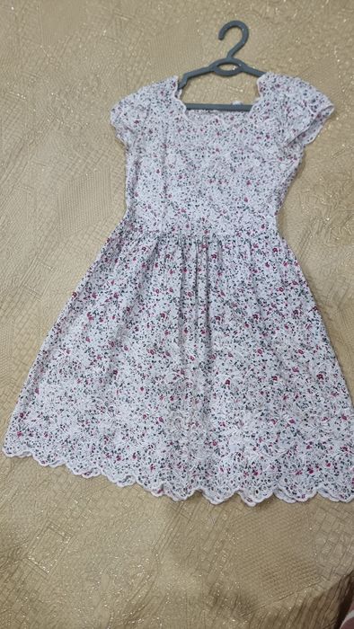 Ёзги аёллар кўйлаги

Ёзги