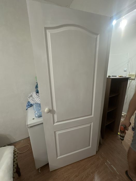 Продам межкомнатные двери без коробки и обналичников