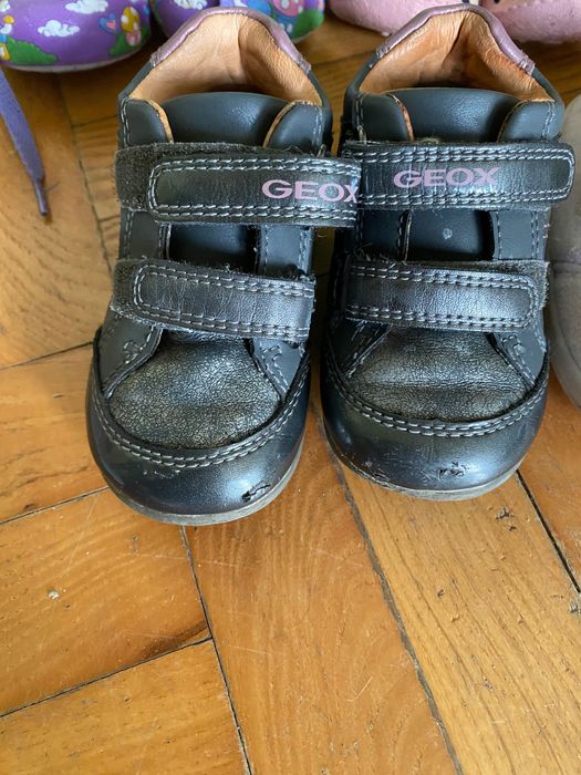 Различни обувки за момиче 20-23 н