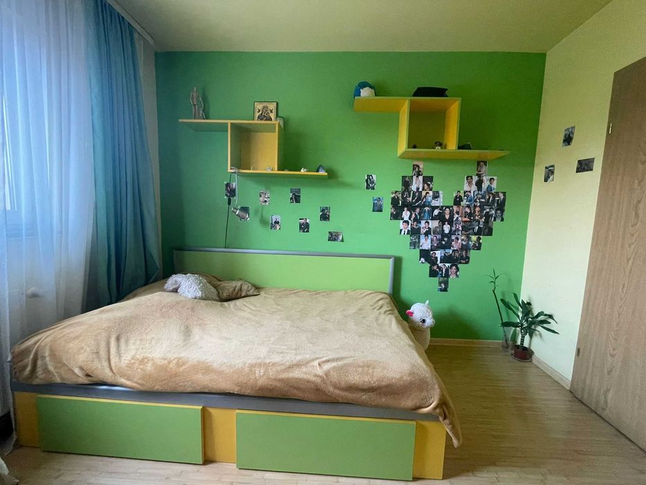 Mobila dormitor copii verde cu galben