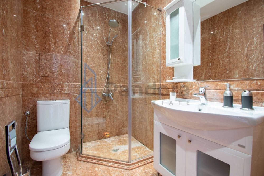 Четиристаен апартамент в кв. Лозенец