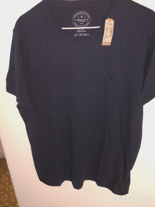 Футболка American  Eagle