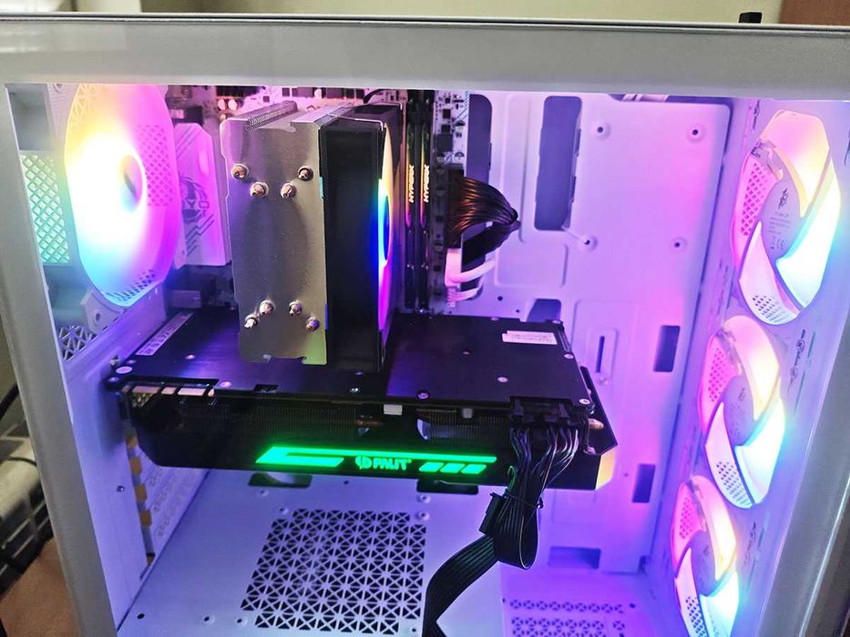 Геймърски компютър, Ryzen 4650G, Gtx 1070Ti, 960Gb SSD, 16gb Ram, 700W