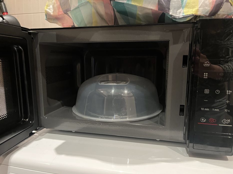 Микровълнова фурна LG