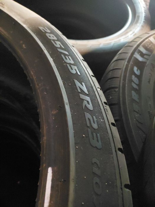 285/35/23" pirelli 2бр.гуми
