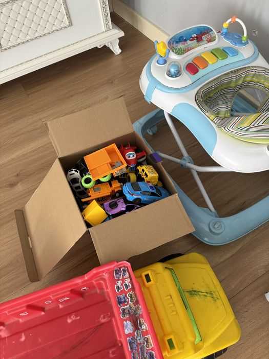 Игрушки для мальчика