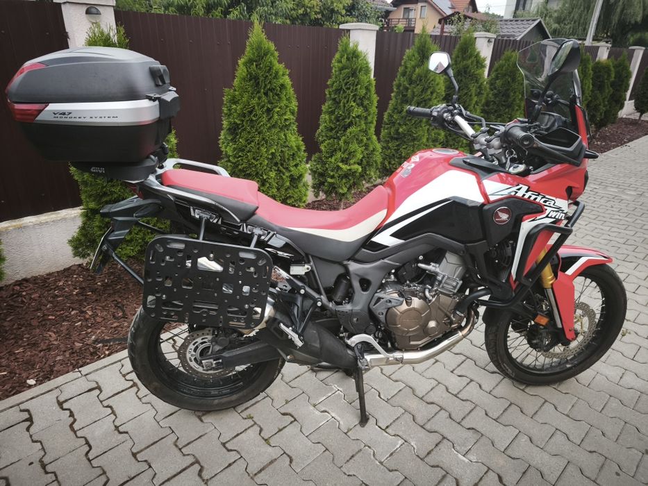 Honda Africa Twin CRF1000L Standard – 2016 | 79.500 km | Întreținută exemplar