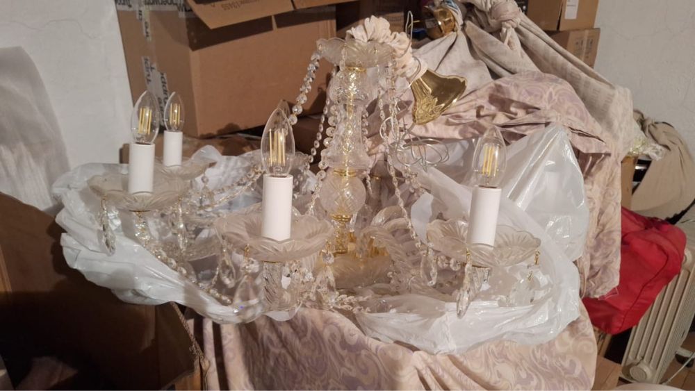 Люстрa 12 рожков