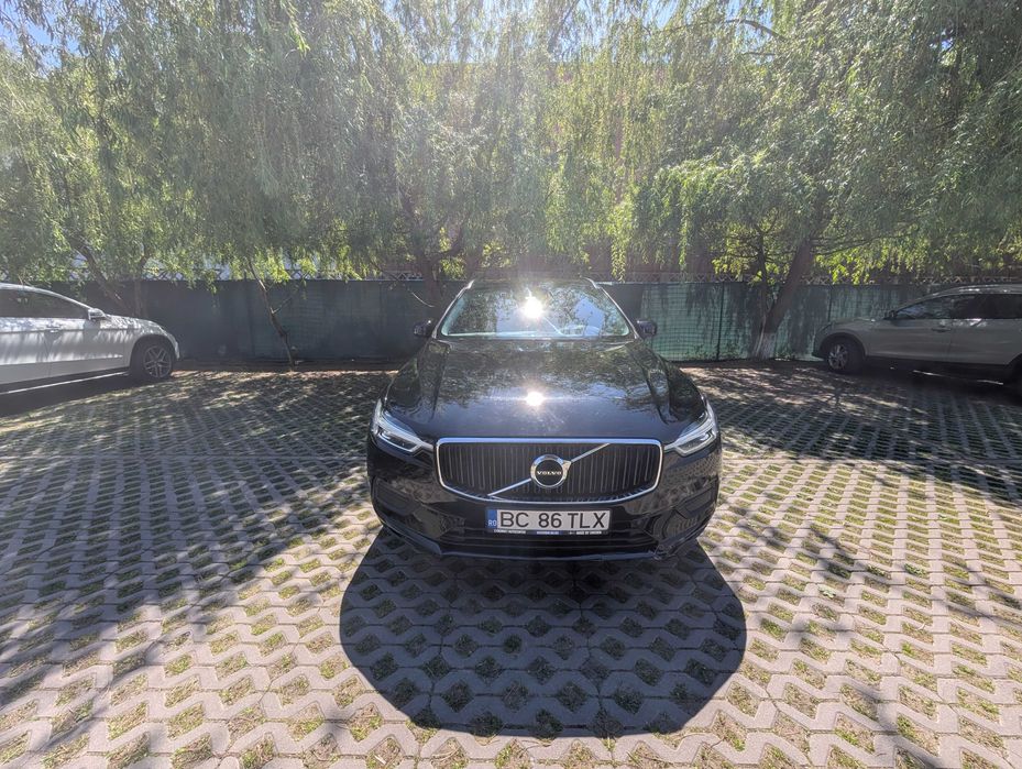 Volvo XC60 D4 Momentum Pro 2019 | Volvo On Call