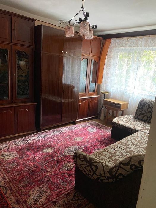 Inchiriez apartament 3 camere Iosia