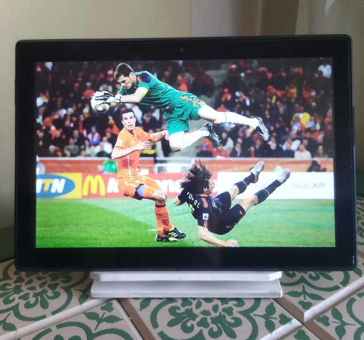 Продам планшет Lenovo Tab 4 TB-X304L